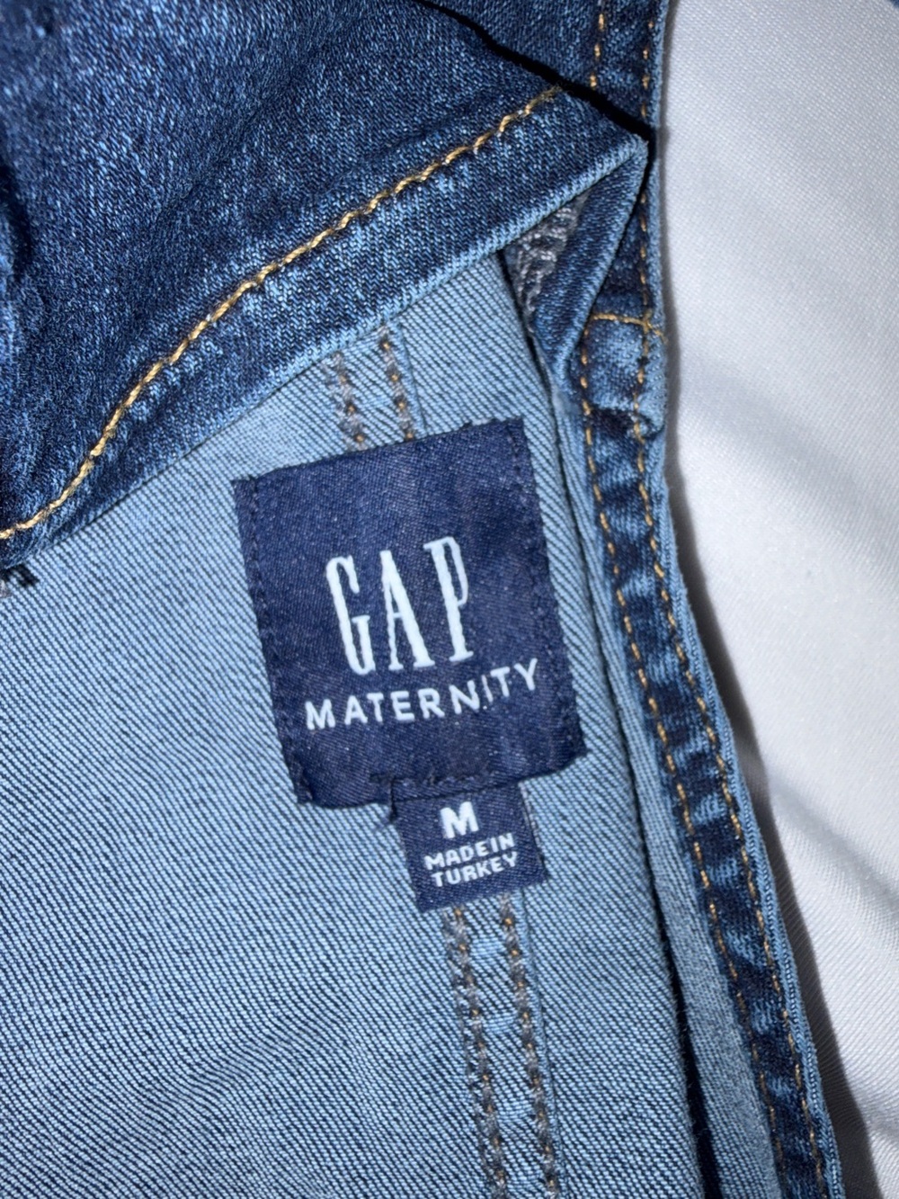 GAP Maternity Denim Medium Wash Overalls relaxed Fit size M - Picture 5 of 7